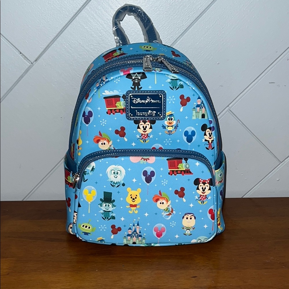 🏰 NWT Disney Parks Chibi Hard Tag Loungefly 🏰